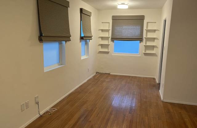 2946 Kalmia Street Gallery 4