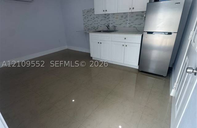 4067 SW 97th Ct Gallery 3