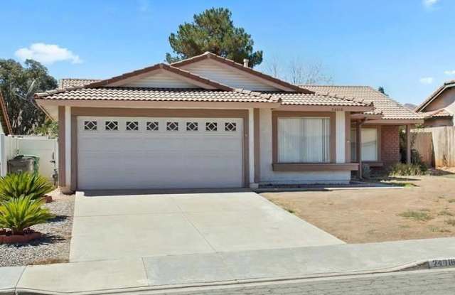 24018 Royale St photos photos