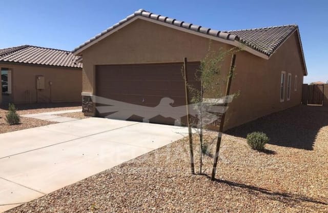 944 Starview Avenue - 944 Starview Avenue, Coolidge, AZ 85128