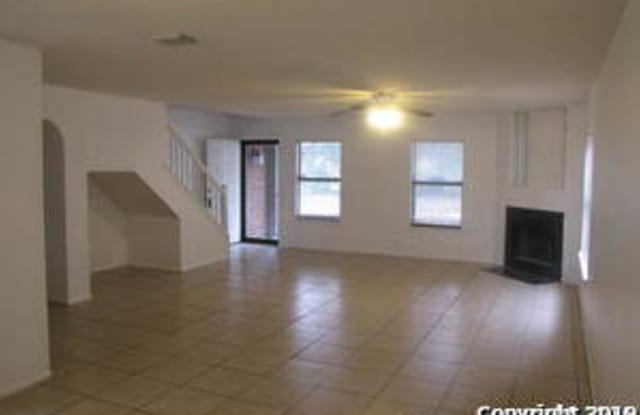 11304 Candle Park Gallery 3