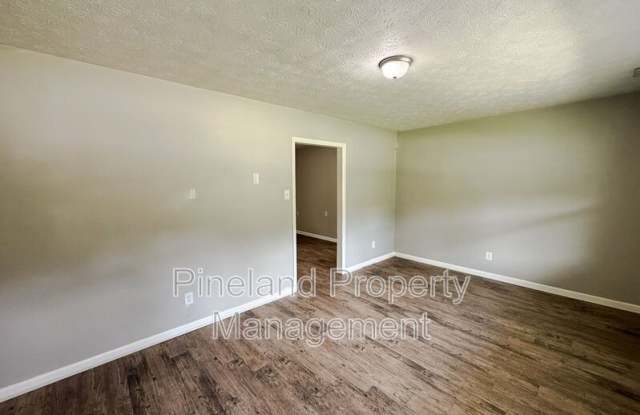 2233 Delta Dr Gallery 3