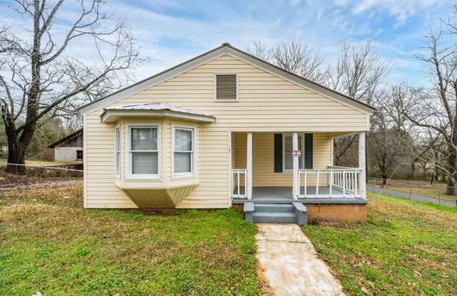Affordable Comfort in Tuscaloosa – 2BR/1BA with Modern Renovations photos photos
