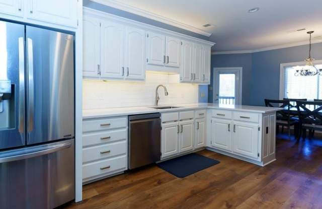 734 GABLE Ln Gallery 4