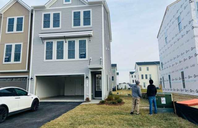 131 HEYFORD Drive - 131 Heyford Drive, Frederick County, VA 22656