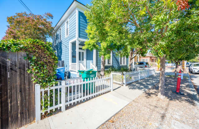 1018 Islay Street - 1 Gallery 2