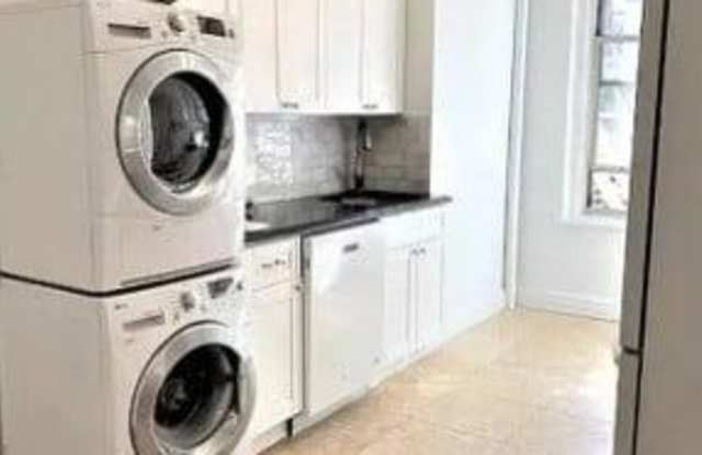 77 West 85th Street - 77 West 85th Street, New York City, NY 10024