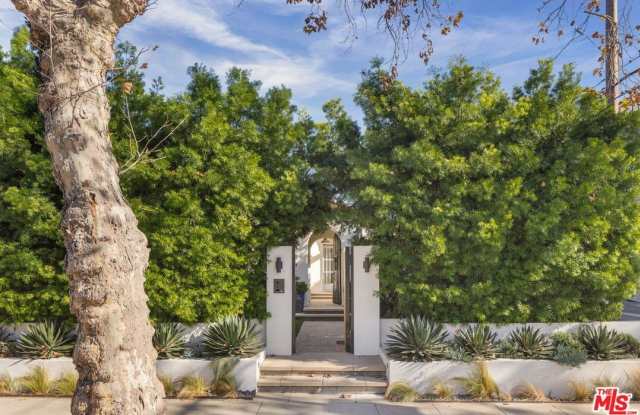 360 S Canon Dr photos photos