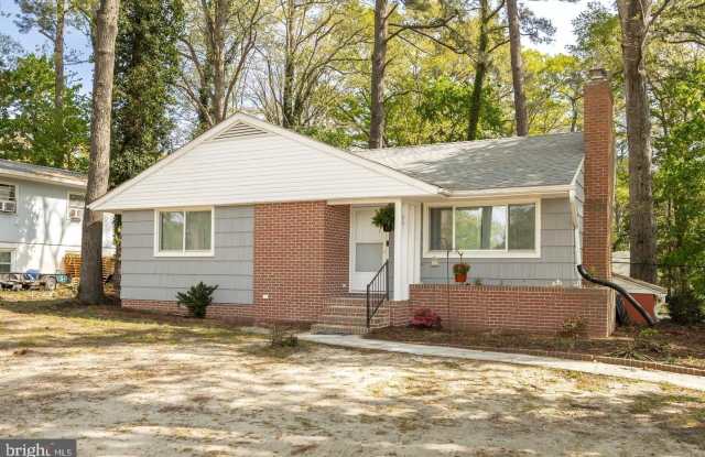 731 RICHWIL Drive Gallery 3