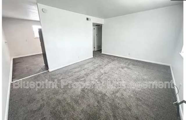 1113 Elm Ave photos photos