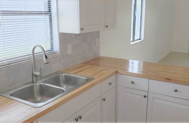 4108 Inlet Circle Gallery 4
