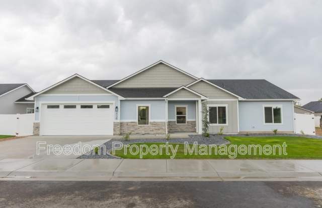 2125 Oxon Street photos photos