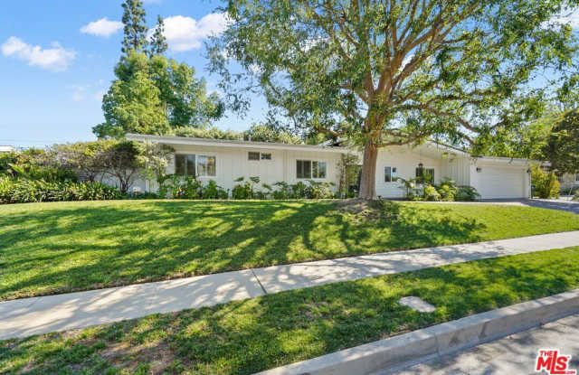 23742 Kivik St photos photos