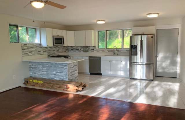 5626 DOVER COURT Gallery 4