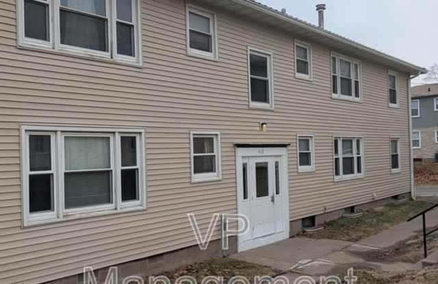 410 23rd St - 410 23rd Street, Bettendorf, IA 52722