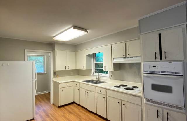 408 4th Avenue NE Gallery 3