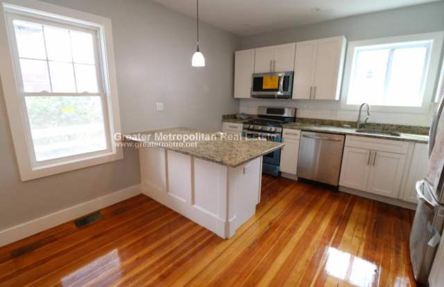 21 Seafoam Ave. photos photos