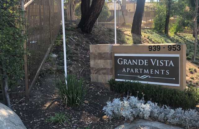 Grande Vista Gallery 4