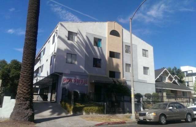 411 N Kenmore Ave photos photos