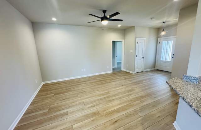7383 Alley Oak Lane Gallery 3