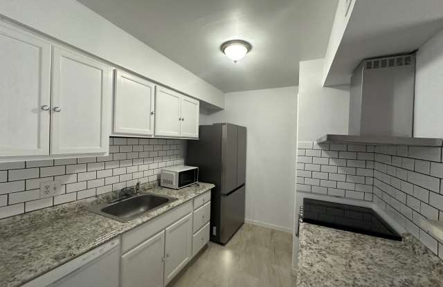4700 Boulder Drive - 1#1112 Gallery 2