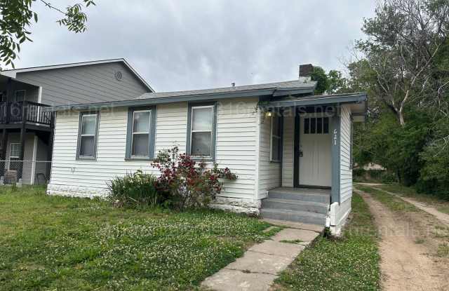 $1150- 3 bed 1 bath - Single Family Home photos photos