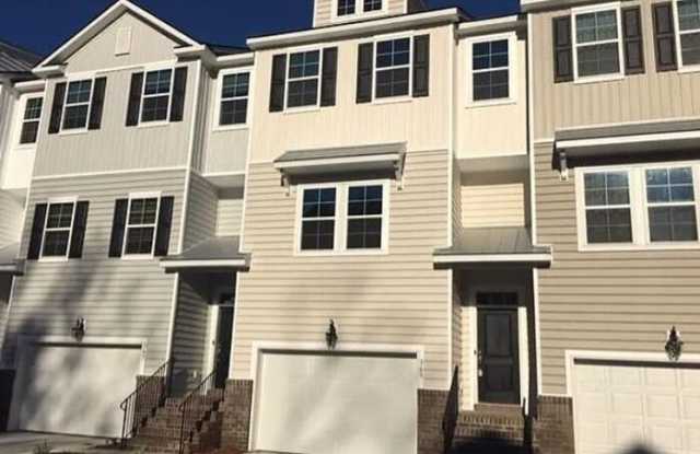 365 Spindlewood Way photos photos