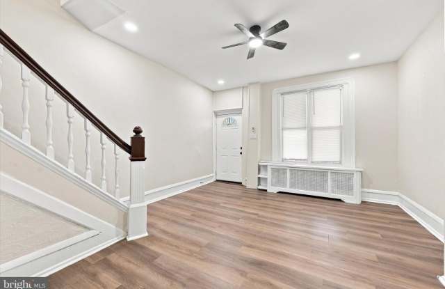 1711 N WILTON Street Gallery 4