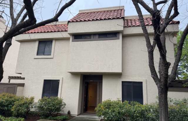 Wonderful 3 bedroom townhome in Main Chance Estates - 565 Churchill Downs Court, Walnut Creek, CA 94597