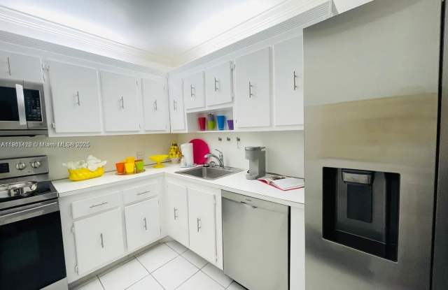 20301 West Country Club Drive photos photos