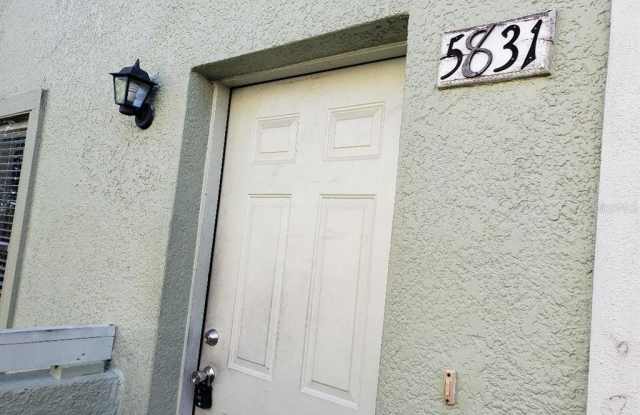 5831 LA COSTA DRIVE Gallery 3
