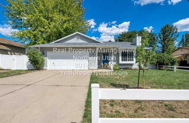 Beautiful 4 Bedroom 2 Bath Home in Kaysville Coming Soon! photos photos