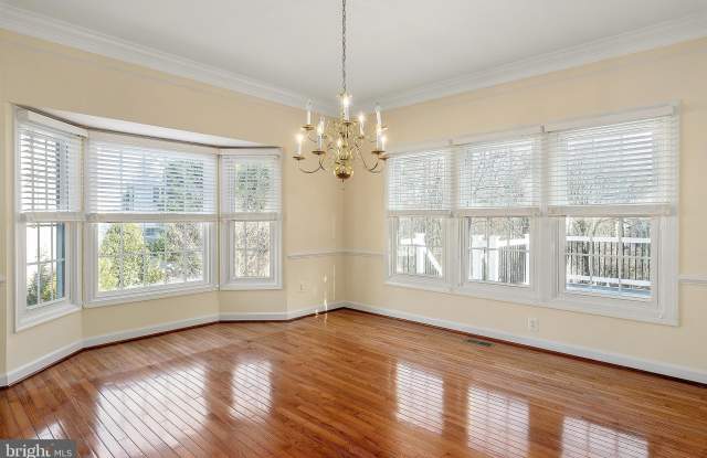 4481 SHADY POINT PLACE Gallery 4