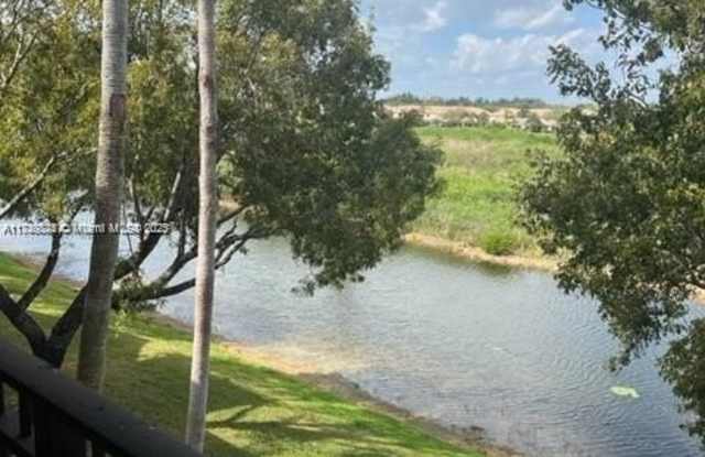 200 SW 117th Ter - 200 Southwest 117th Terrace, Pembroke Pines, FL 33025
