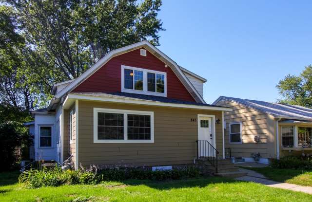 Recently renovated 7 bedroom house photos photos