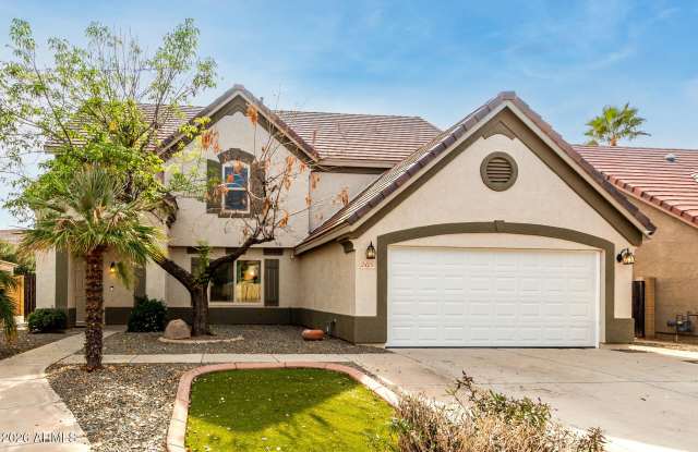 2425 E WESTCHESTER Drive photos photos