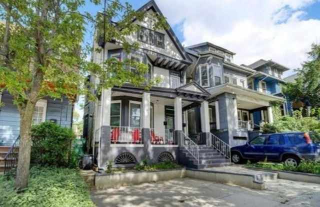 146 BENTLEY AVE photos photos