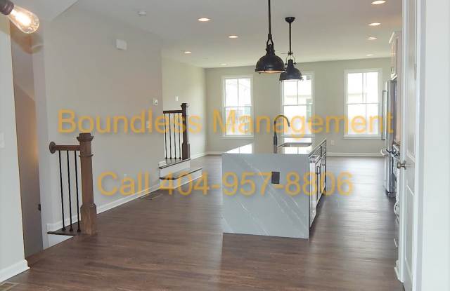 755 Hamilton Cir SE Gallery 3
