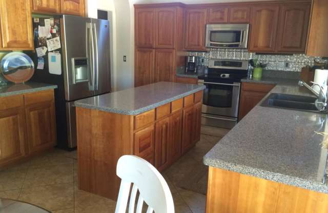 9347 S Hazelton Lane Gallery 3