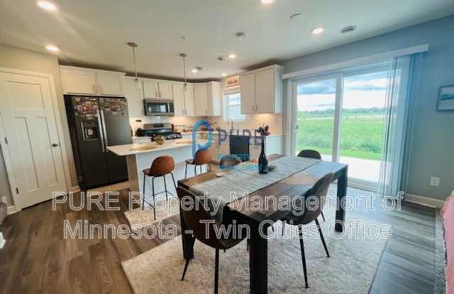 10918 Yalta St NE photos photos