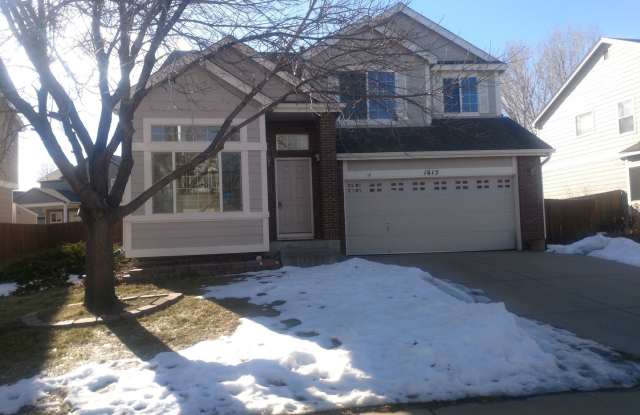 Spacious  Bright 3 Bedroom Home in East Longmont - Available October 1 photos photos