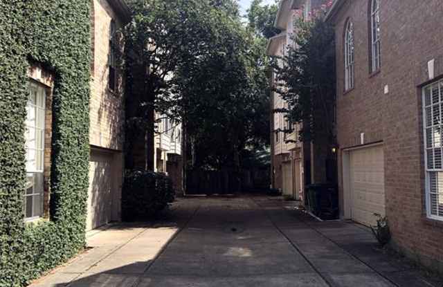 5207 Blossom Street Gallery 3