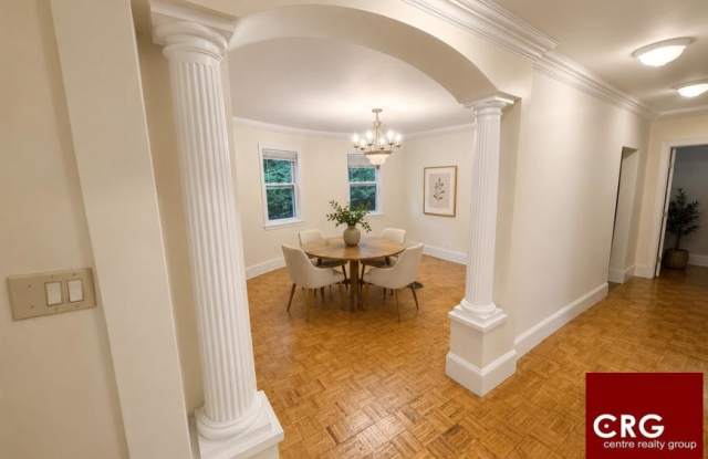 259 Colburn Gallery 2