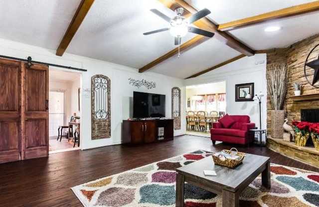 5127 Blanchard Drive Gallery 2