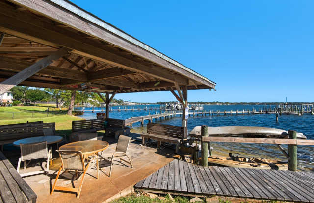 457 WATERWAY Lane Gallery 3