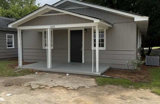 100 Oak Lane photos photos