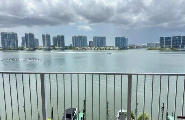 17800 N Bay Rd - 17800 North Bay Road, Sunny Isles Beach, FL 33160 17800 N Bay Rd - 17800 North Bay Road, Sunny Isles Beach, FL 33160