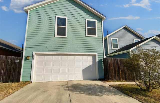 1721 Arbor Knot Drive unit: Garage Apartment photos photos