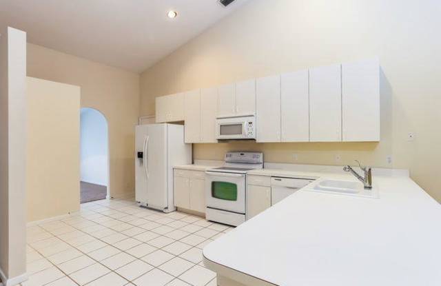 7329 Heathley Drive Gallery 4