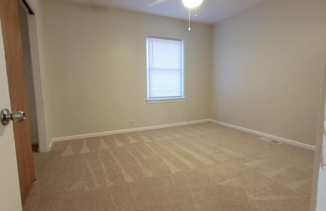 415 Aptakisic Rd photos photos